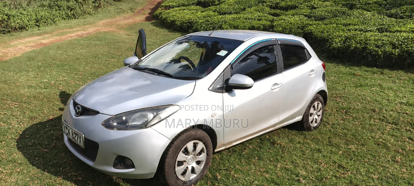 Mazda Demio 2010 Silver