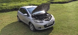 Mazda Demio 2010 Silver