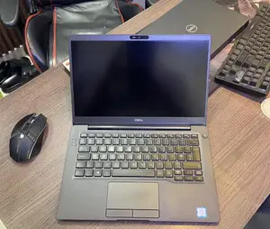 Laptop Dell Inspiron 13 7300 8GB Intel Core i5 SSD 256GB