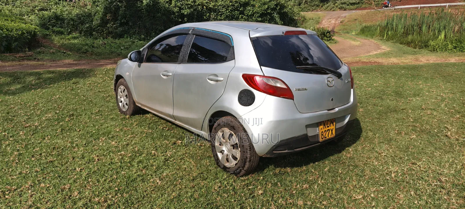 Mazda Demio 2010 Silver
