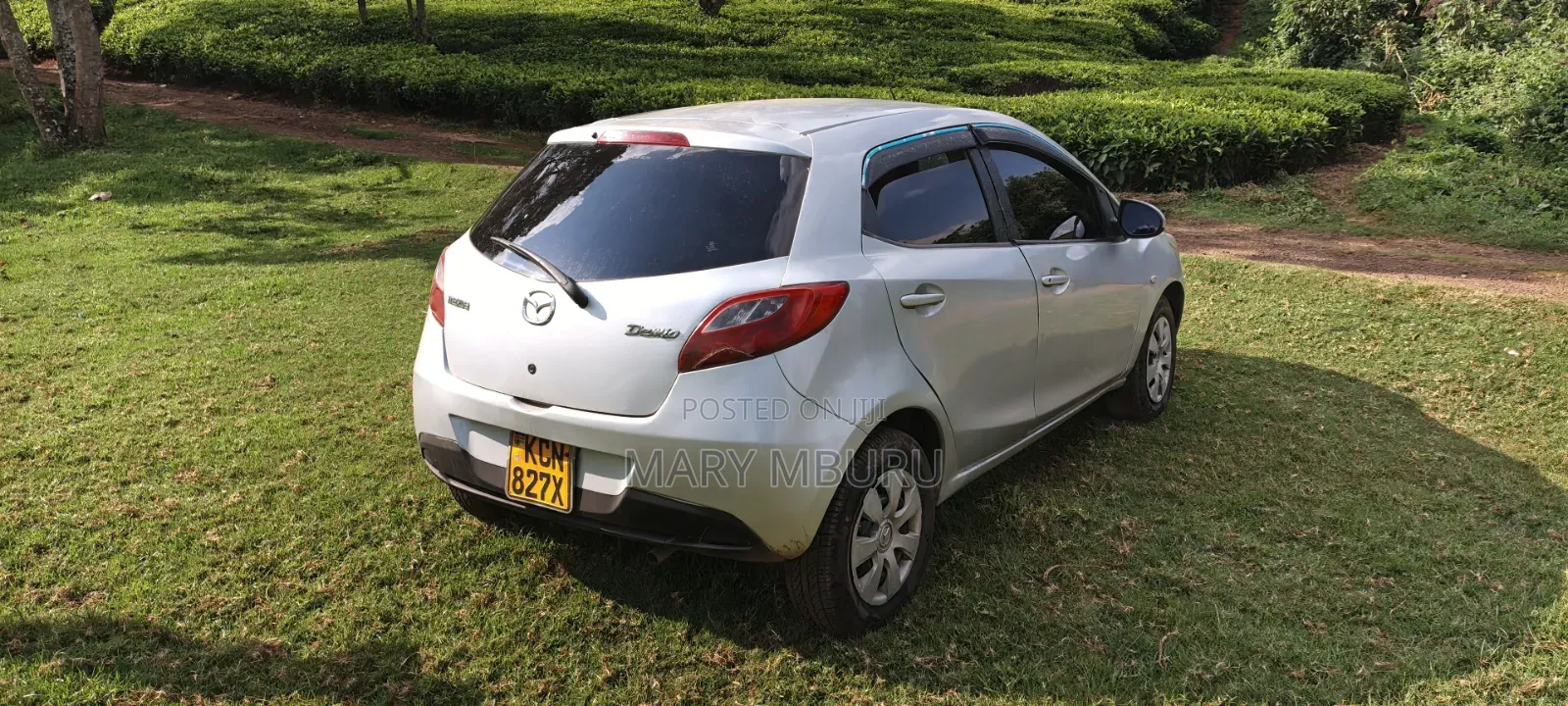 Mazda Demio 2010 Silver