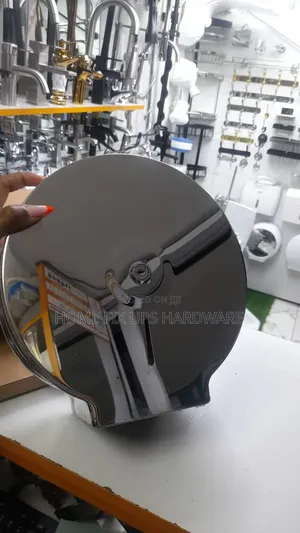 Shiny Metallic Jumbo Tissue Holder