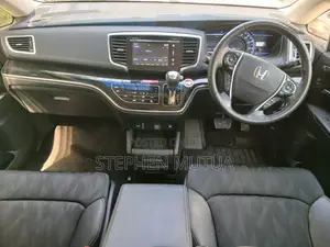 Honda Odyssey 2.0 Hybrid (7 seater) 2019 Black