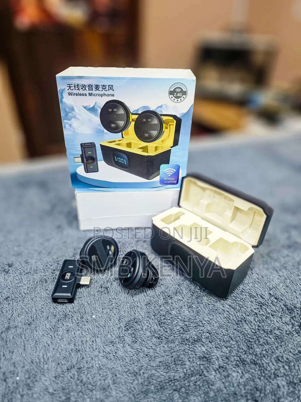 Dual Wireless Lavalier Mic With Magnetic Button