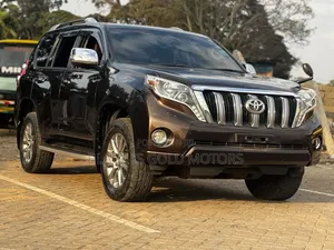 Toyota Land Cruiser Prado 2017 Brown