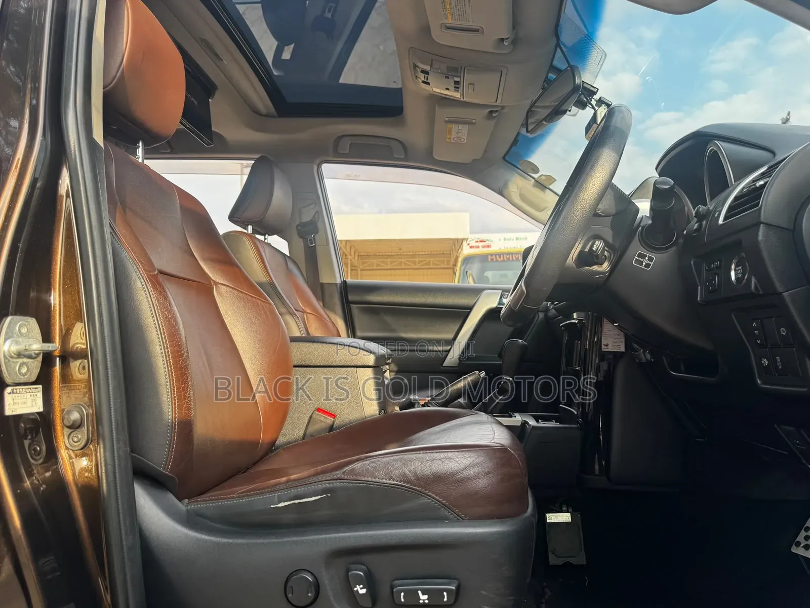 Toyota Land Cruiser Prado 2017 Brown