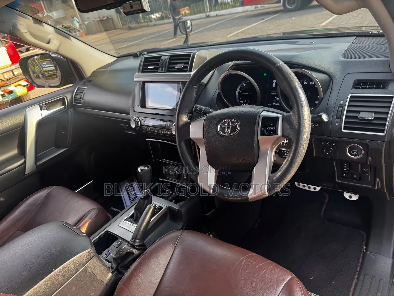 Toyota Land Cruiser Prado 2017 Brown