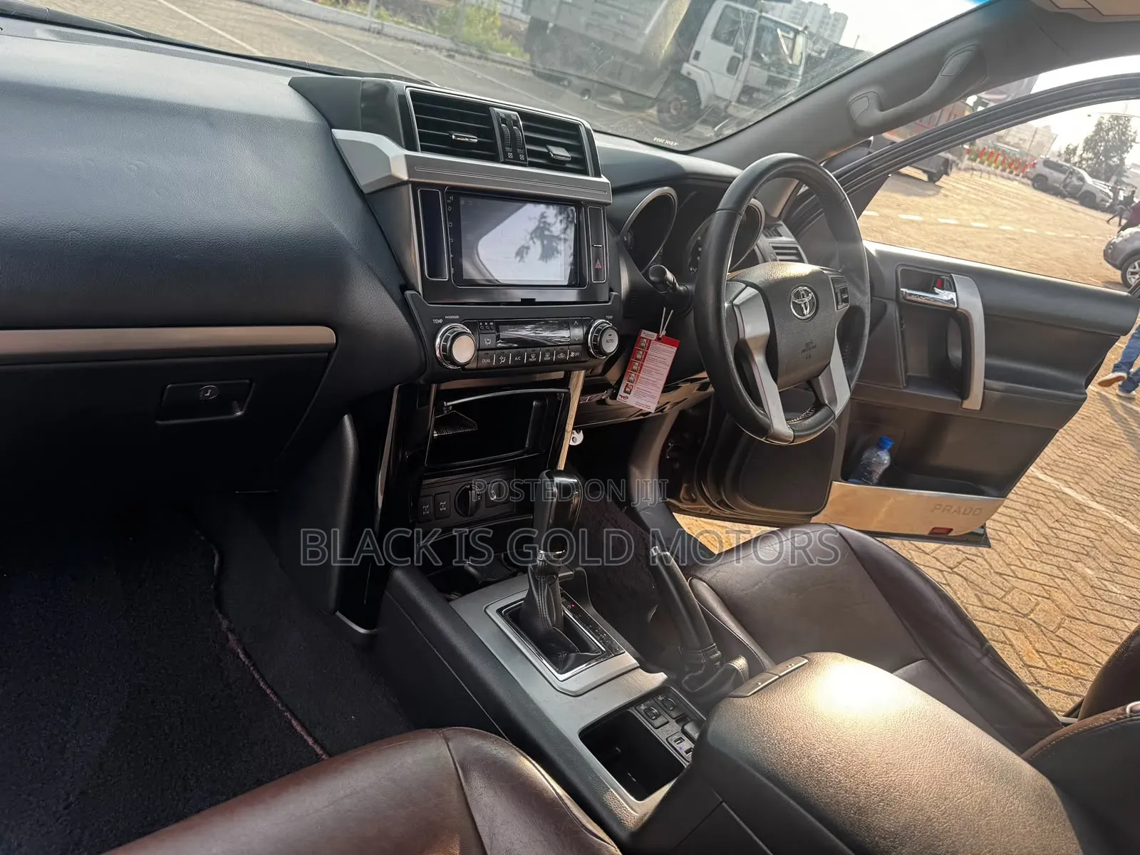 Toyota Land Cruiser Prado 2017 Brown