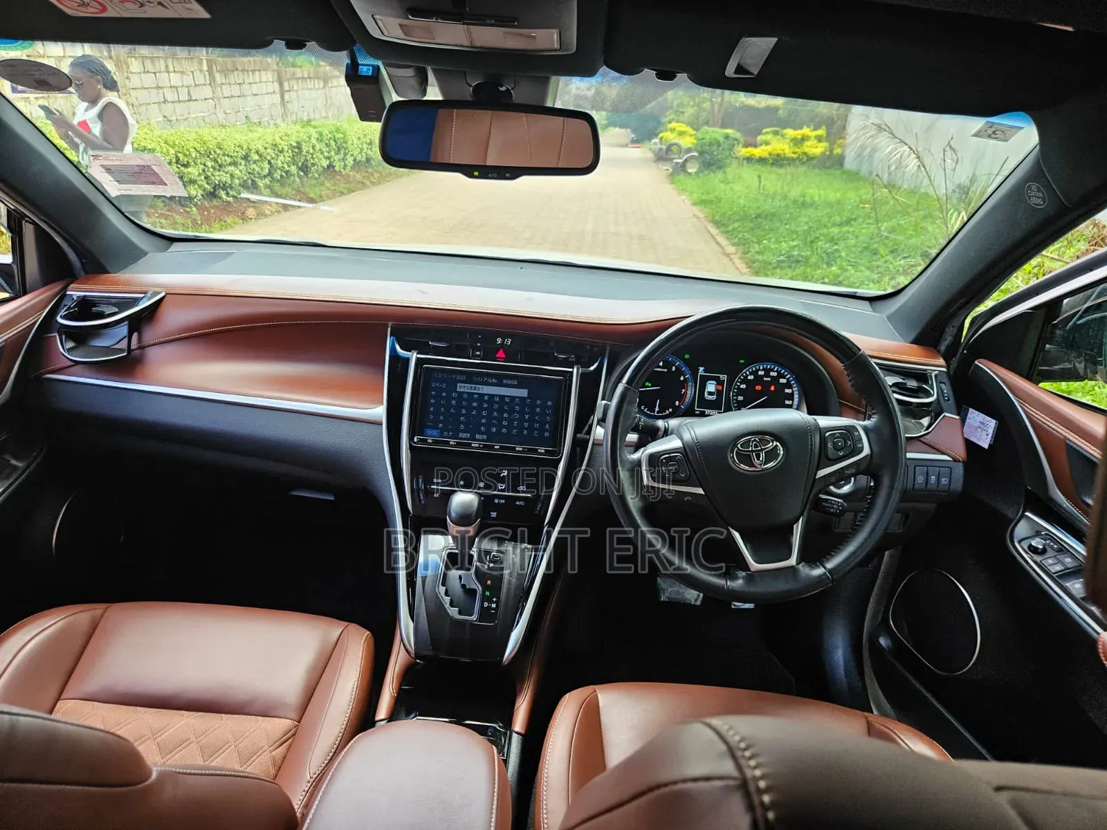 Toyota Harrier 2.0 4WD 2019 White