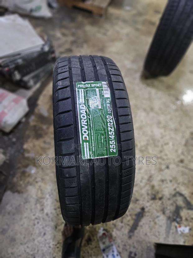 255/45r20 Dovroad Tyre