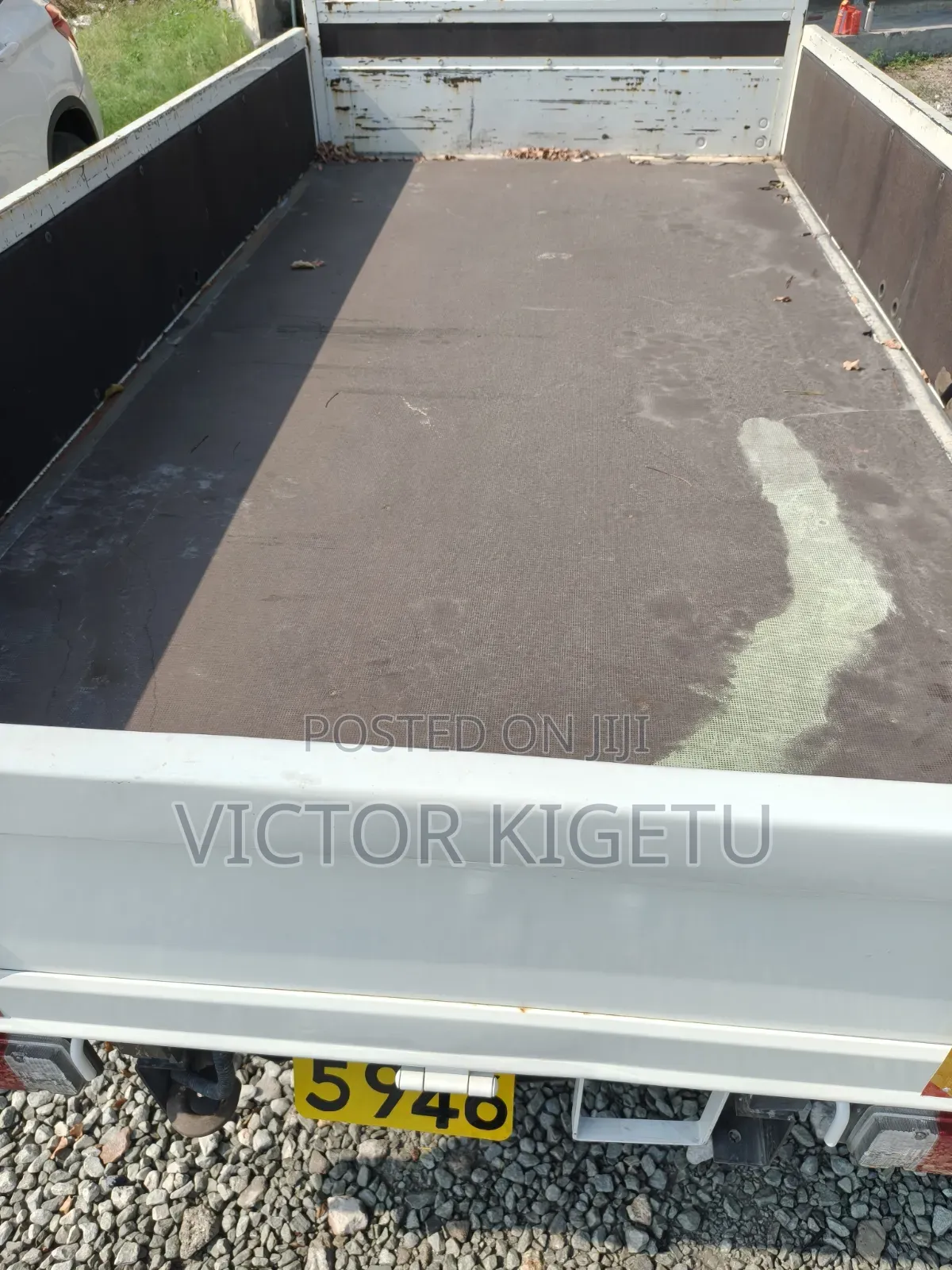 Hino Dutro 3 Tonnes 2019 White
