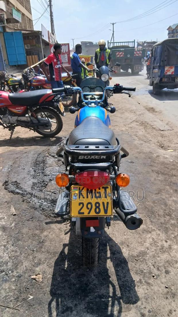 Bajaj Boxer 125 2025 Blue - thumbnail 2