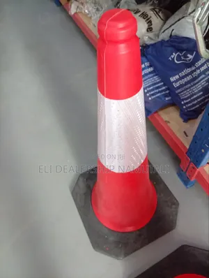 75cm Safety Cone for Traffic Control, Events & Road Maintenance