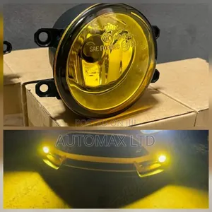 Toyota Replacement Yellow Glass Fog Lamp