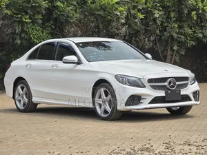 Mercedes-Benz C200 2019 White