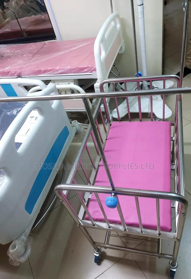 Baby Cot for Newborns - main view