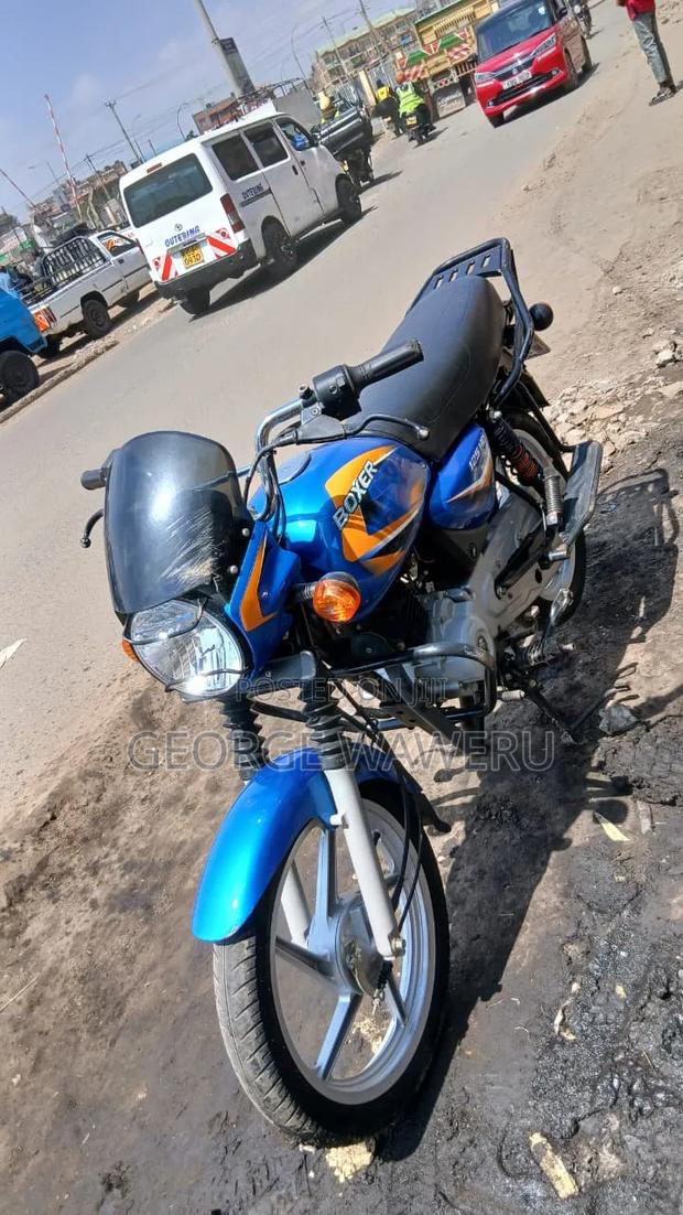 Bajaj Boxer 125 2025 Blue - thumbnail 4