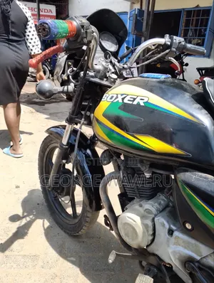 Bajaj Boxer 150 UG 2023 Black