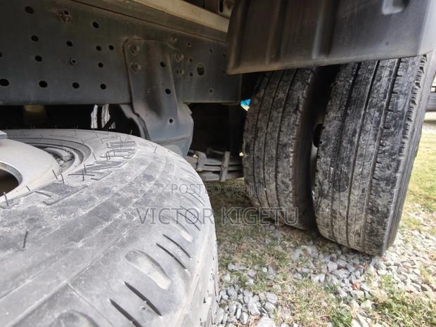 Hino Dutro 3 Tonnes 2019 White - thumbnail 11