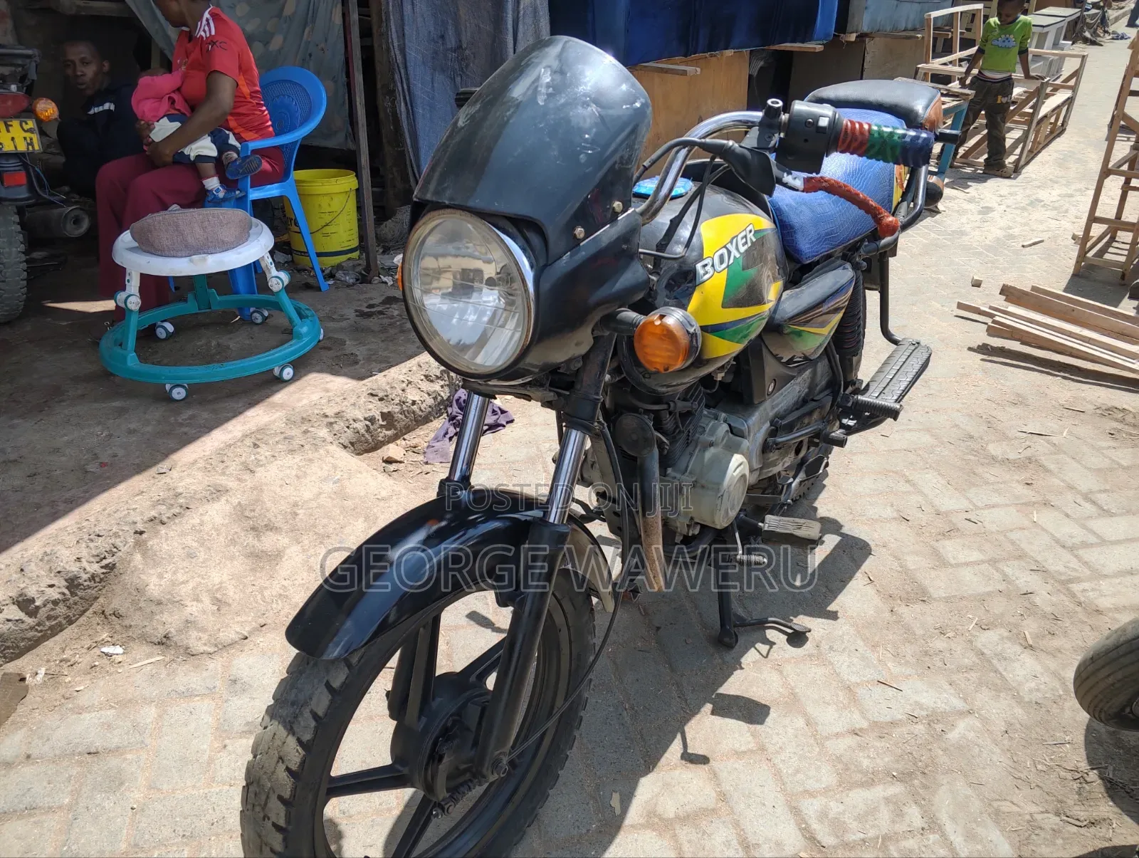 Bajaj Boxer 150 UG 2023 Black
