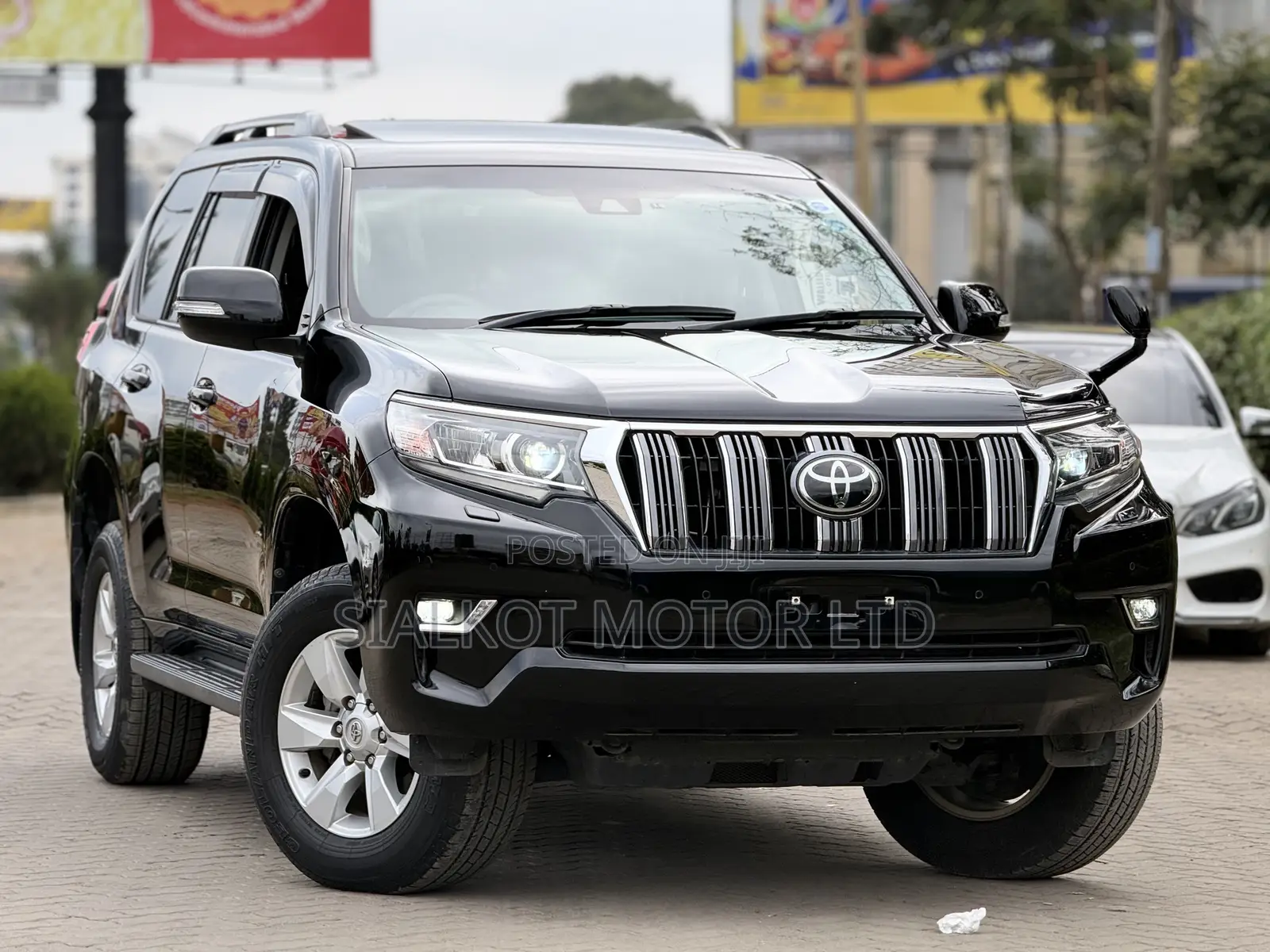 Toyota Land Cruiser Prado 2.7 2019 Black