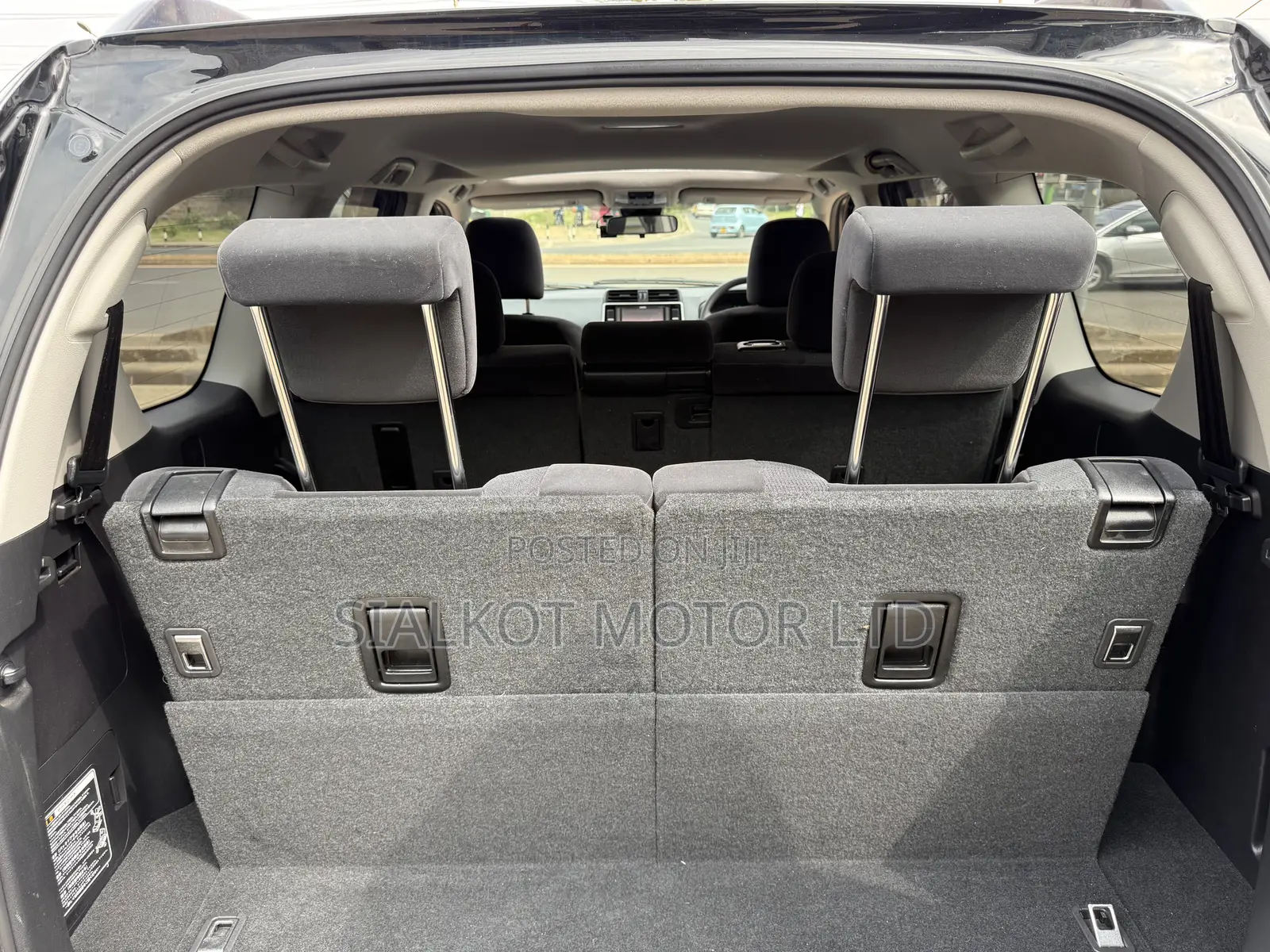 Toyota Land Cruiser Prado 2.7 2019 Black