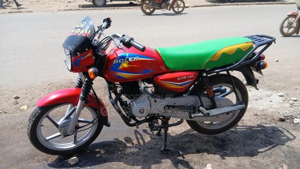 Bajaj Boxer 125 2025 Red - thumbnail 5