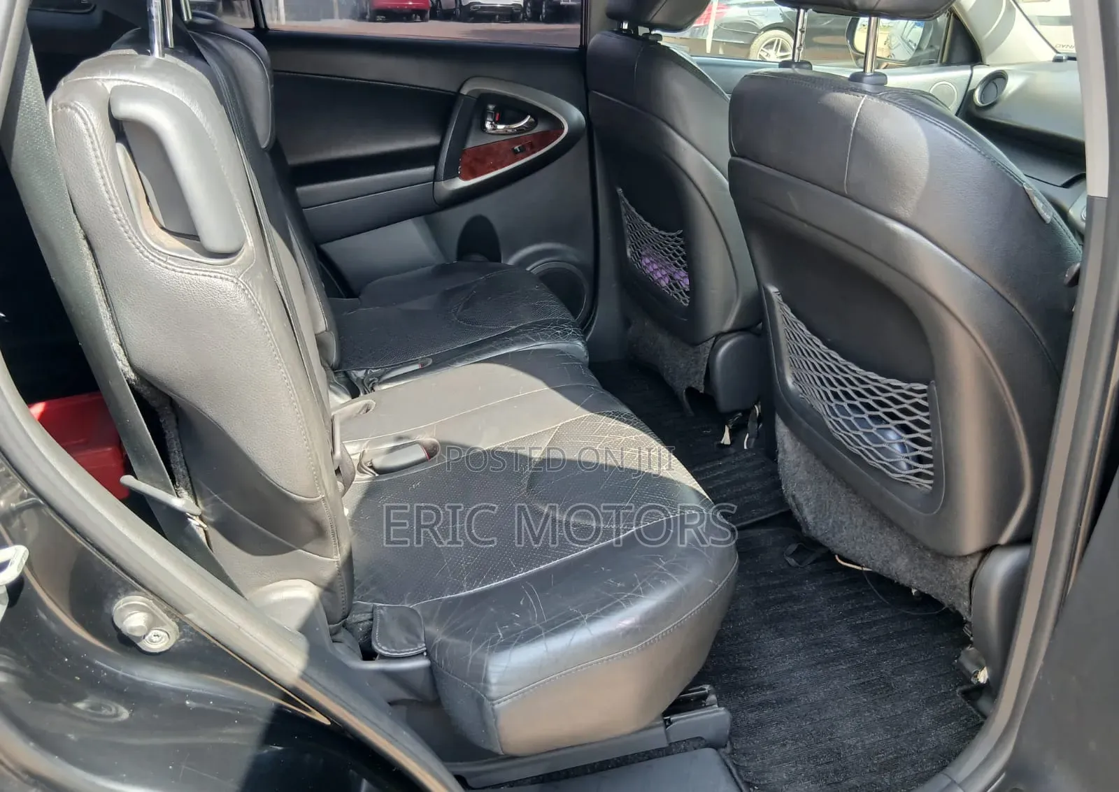 Toyota Vanguard 2011 Black