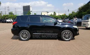 Toyota Vanguard 2011 Black