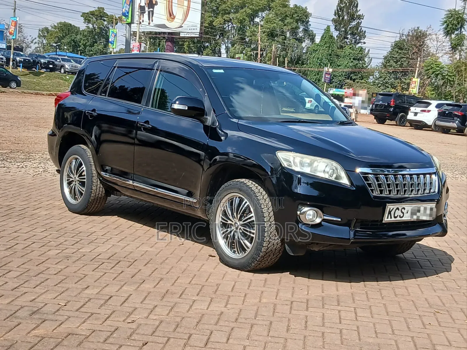 Toyota Vanguard 2011 Black
