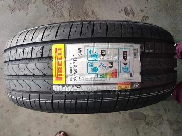 225/50 R17 Pirelli Scorpion Tyre - main view