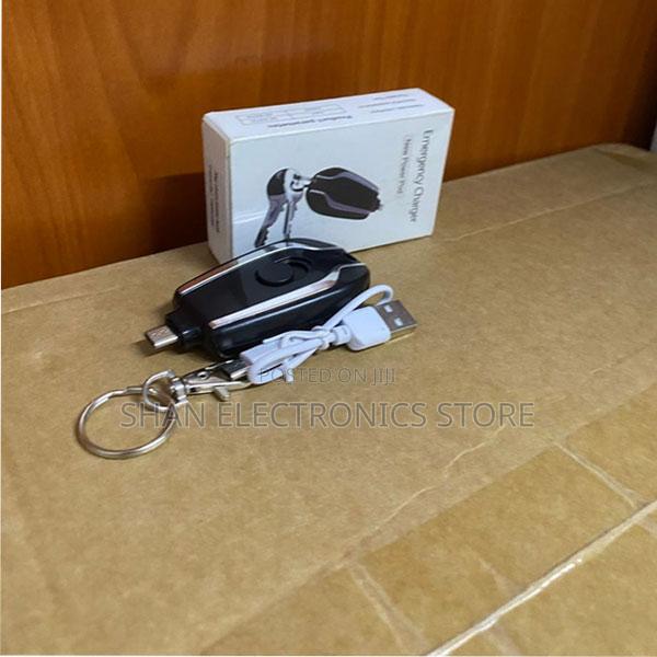✯ Emergency Power C Type Keychain Emergency Charger