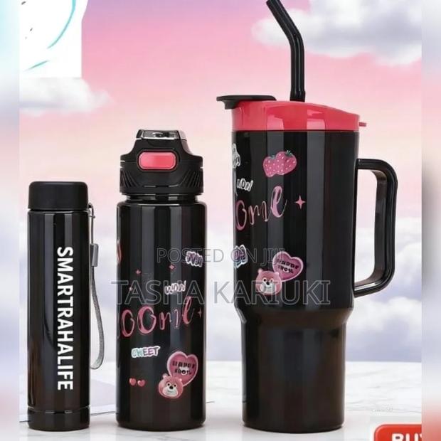 3 in 1 Water Bottle Available