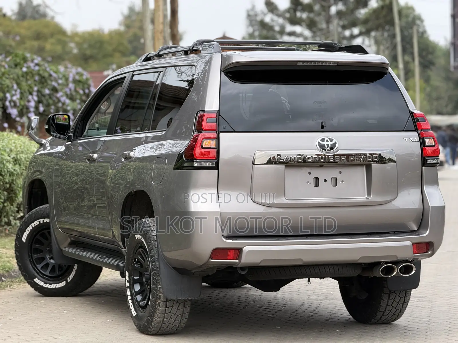 Toyota Land Cruiser Prado 2.7 2019 Gray