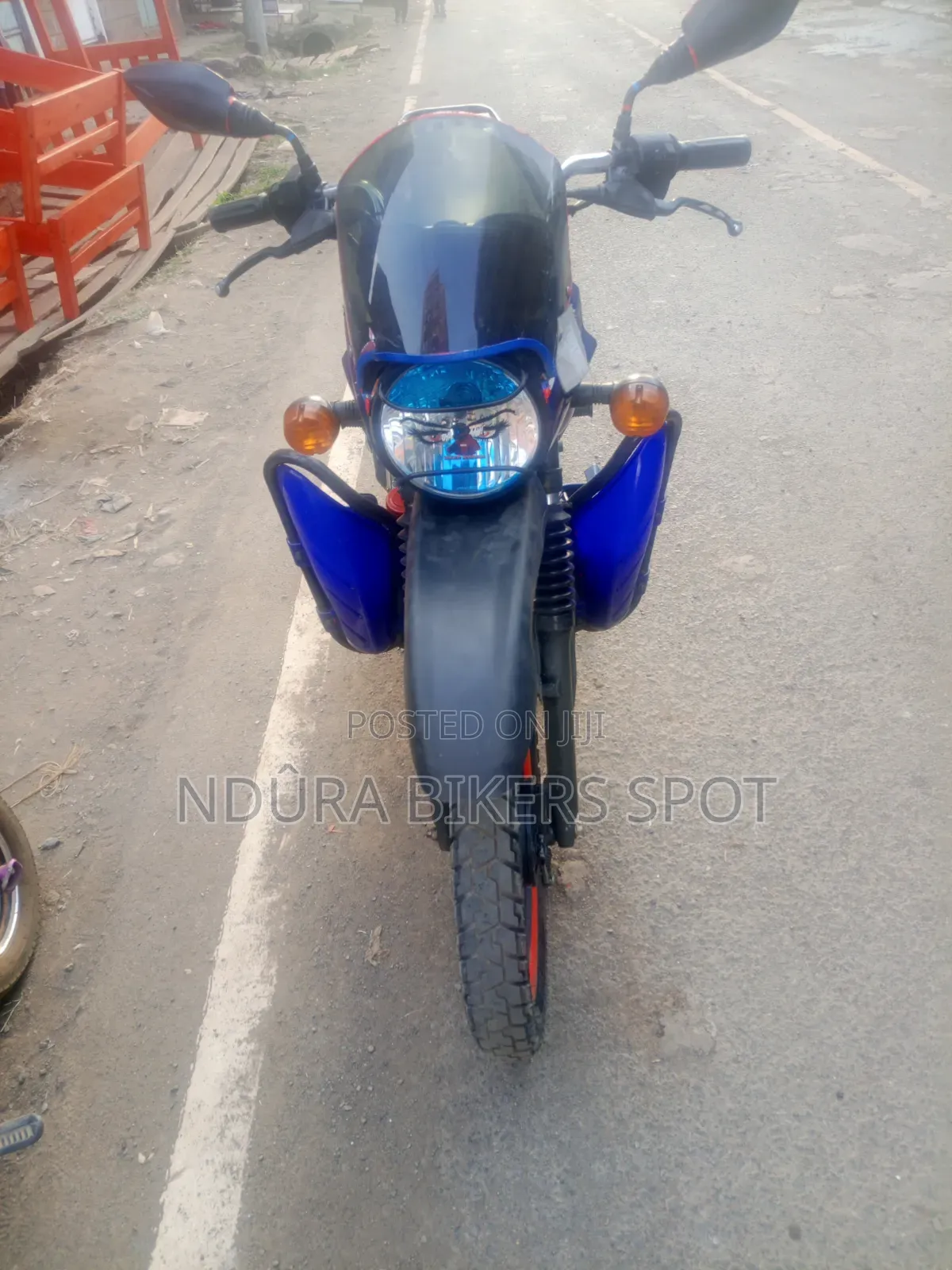Bajaj Boxer 150 UG 2026 Blue