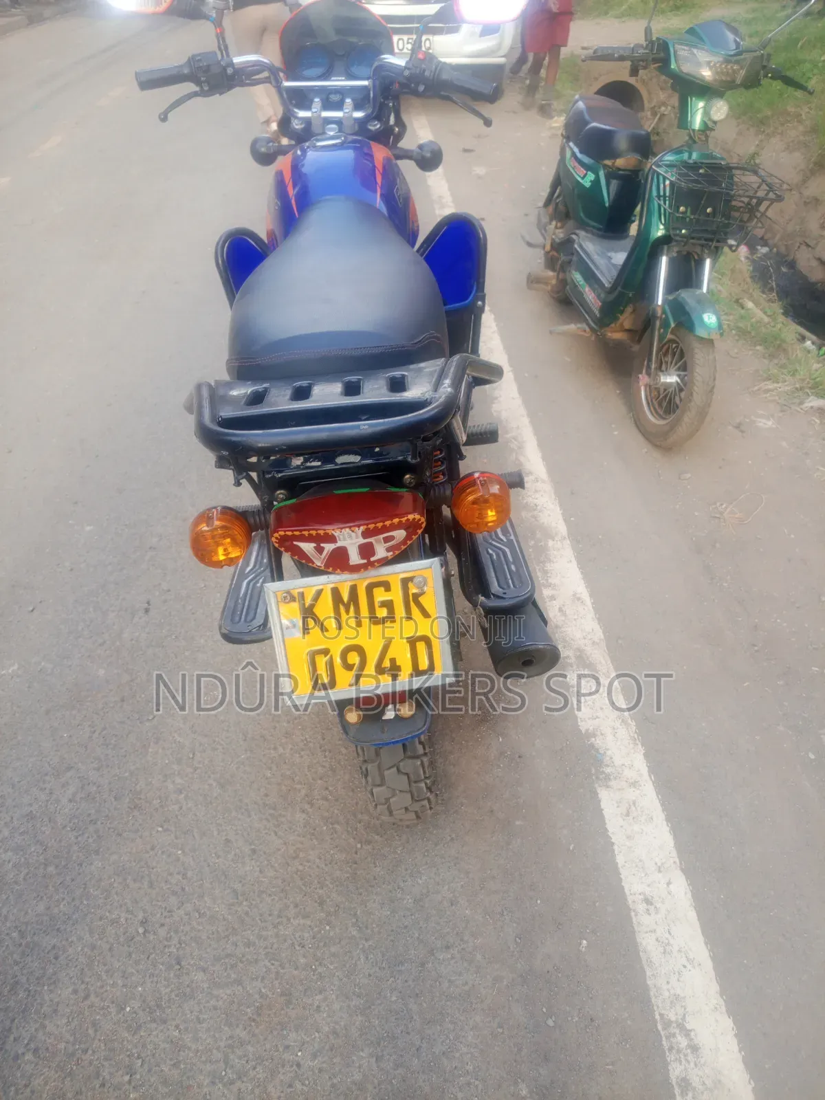 Bajaj Boxer 150 UG 2026 Blue