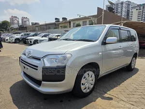 Toyota Succeed 2020 Silver