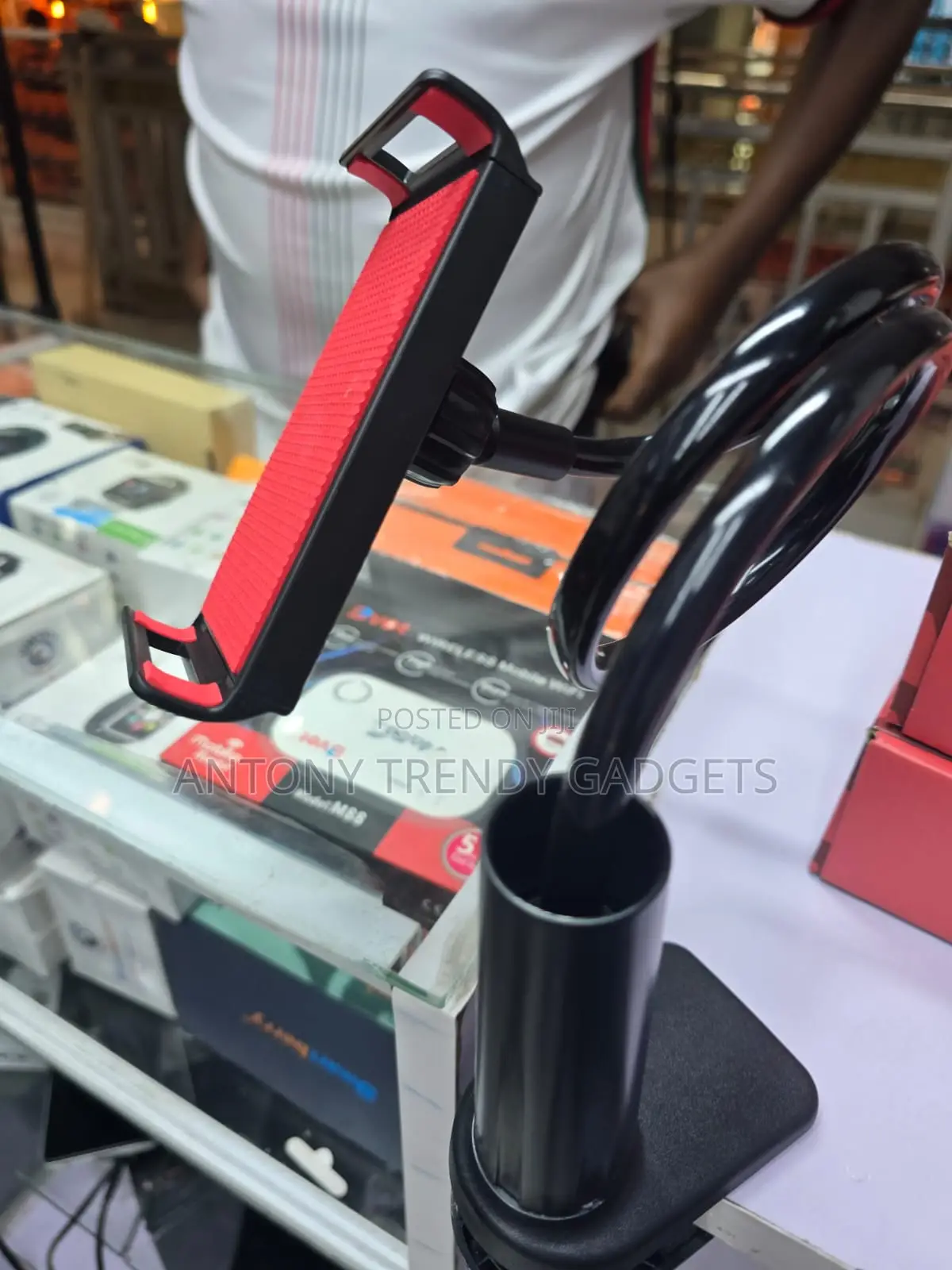 Flexible Lazy Phone Holder With 360° Gooseneck Arm Clamp