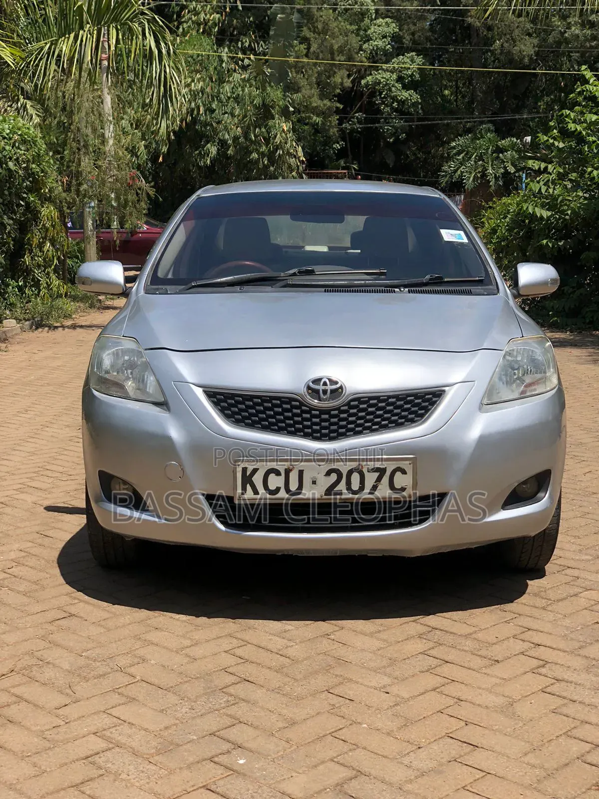 Toyota Belta 2012 Gray