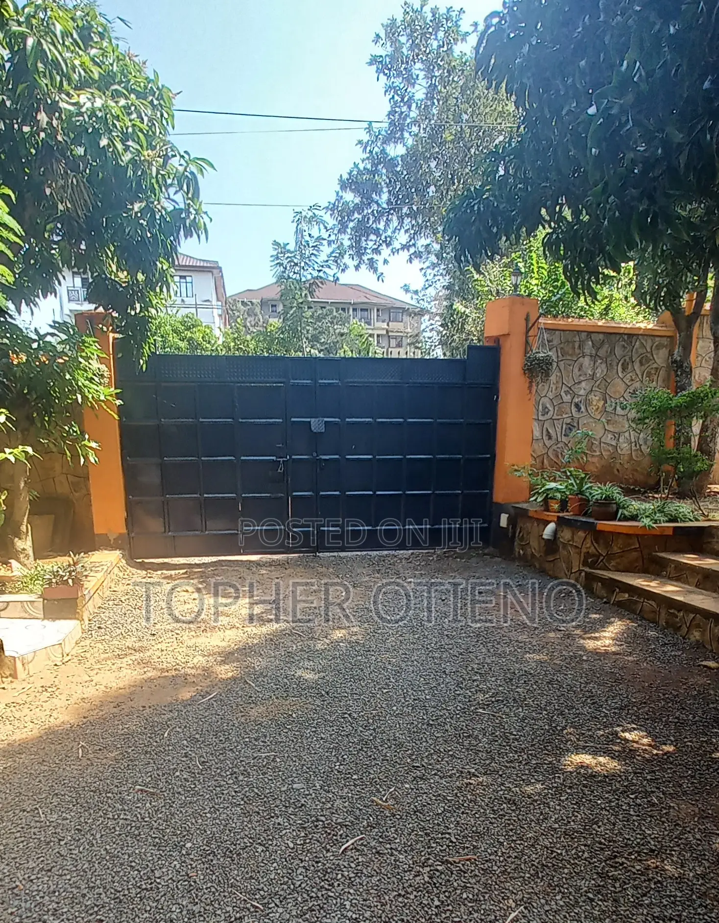 3bdrm Duplex in Ukweli, Kajulu for rent