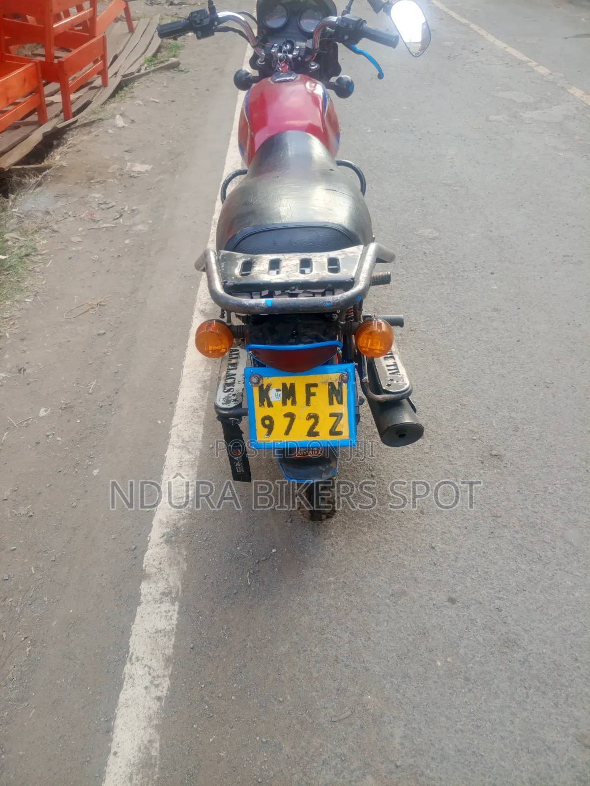 Bajaj Boxer 150 UG 2023 Red