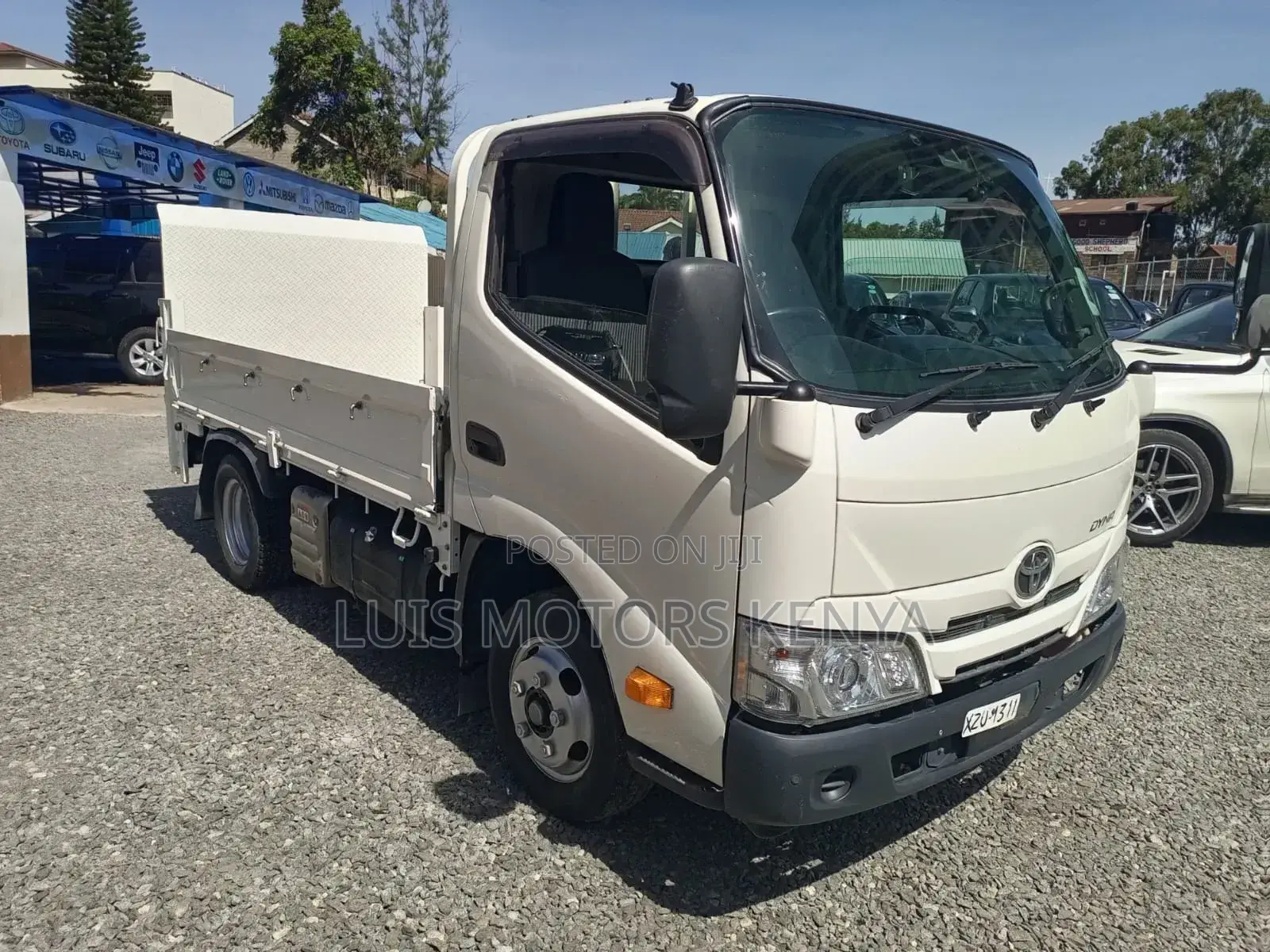 Toyota Dyna 2019 White