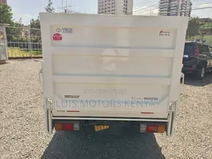 Toyota Dyna 2019 White