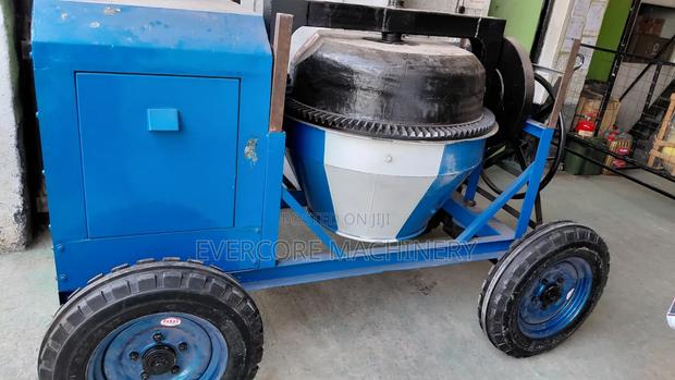 Indian Commercial Concrete Mixer 500litres Capacity. - thumbnail 2