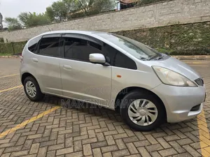 Honda Fit 2011 Silver