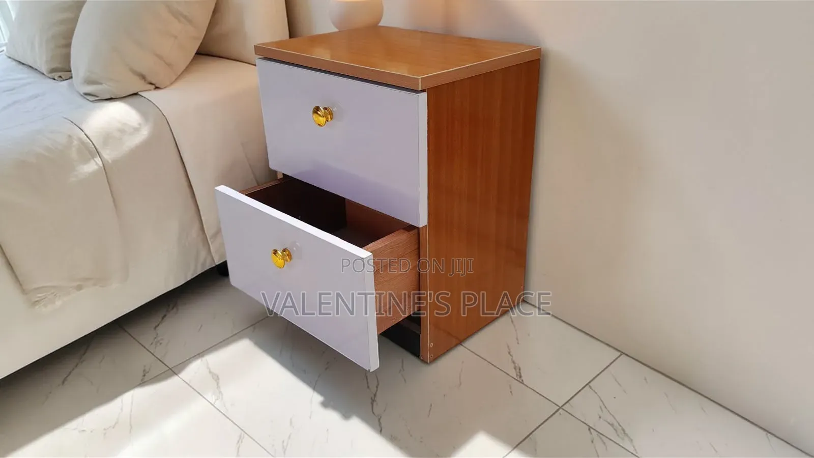 Side Drawers Side Drawers