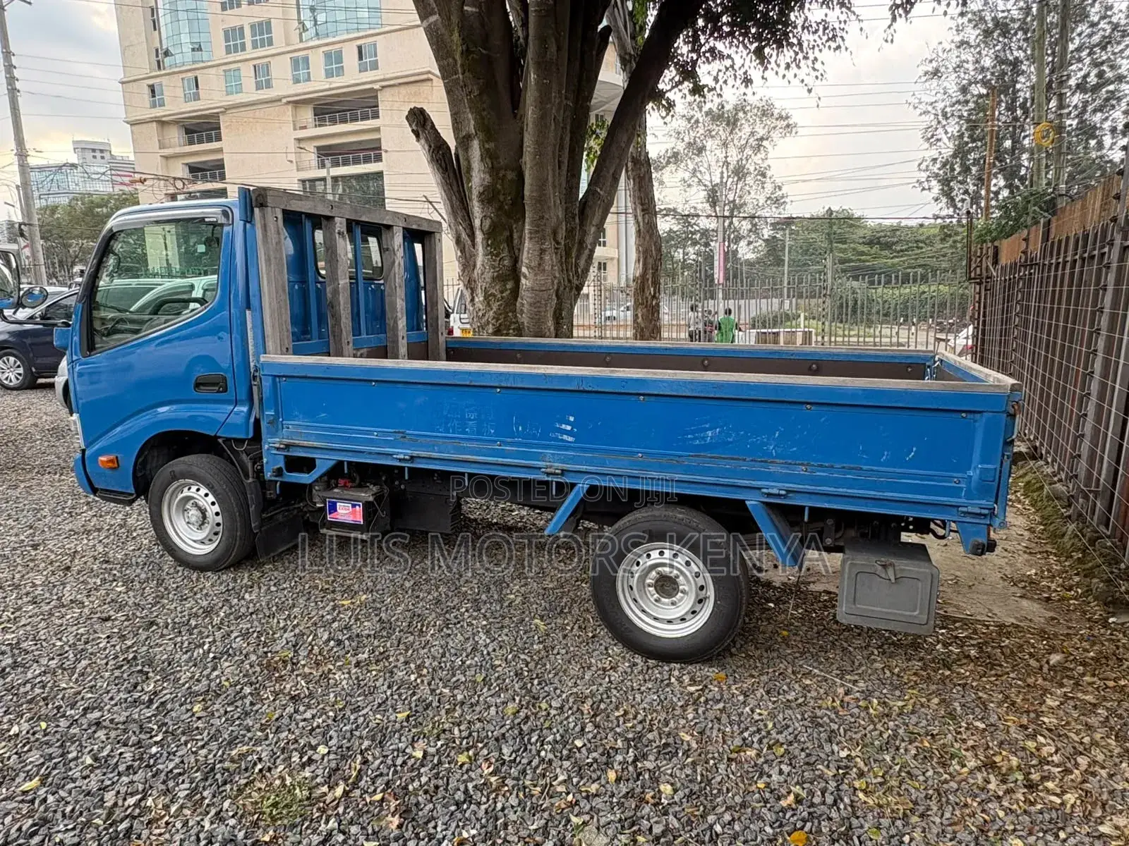 Toyota Dyna 2019 Blue