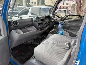 Toyota Dyna 2019 Blue