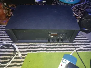 Pre-Owned Sub and Amp