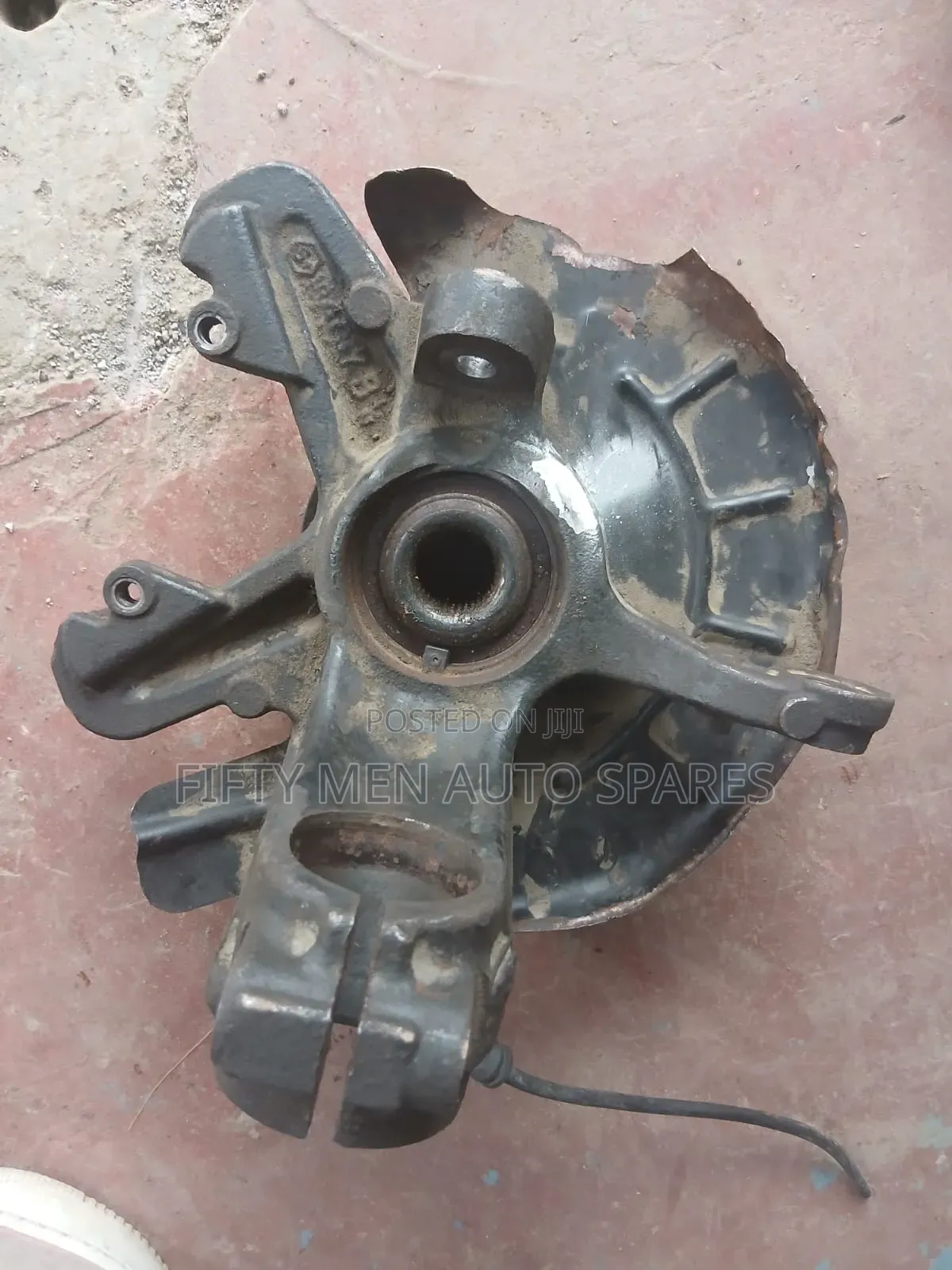 Volkswagen Polo Front Hub